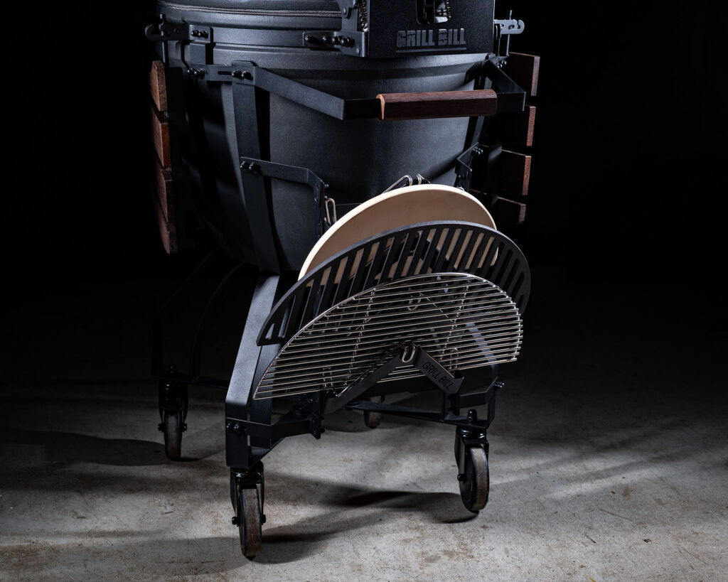 XL Kamado BBQ Grill Bill Pro III side close